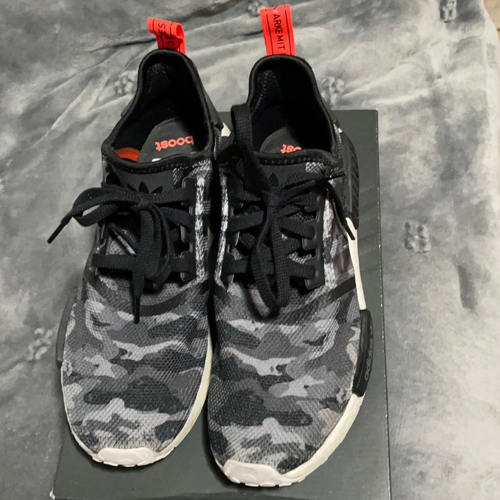 Adidas NMD R1 Camo